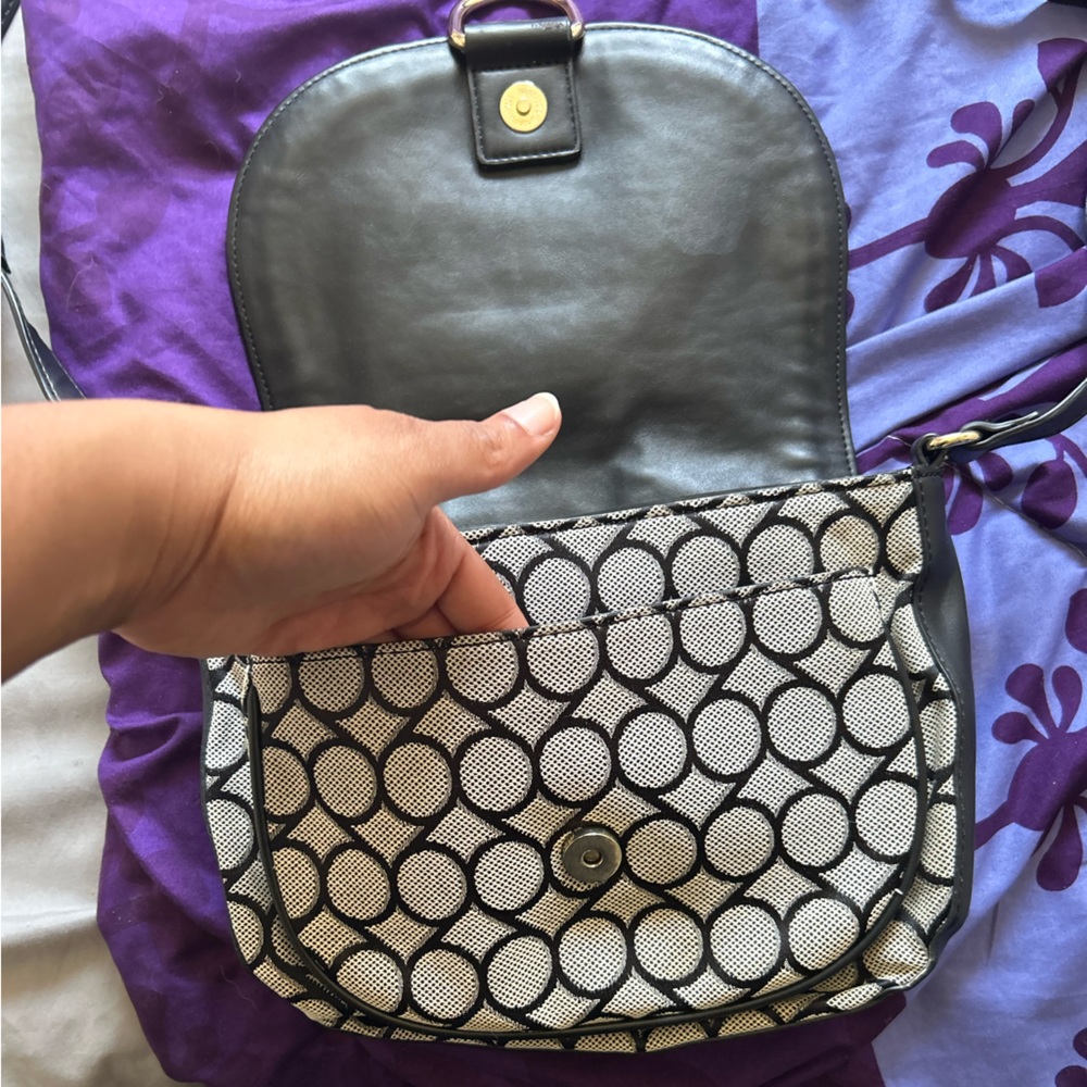 Nine West Purse - Picture 8 of 13